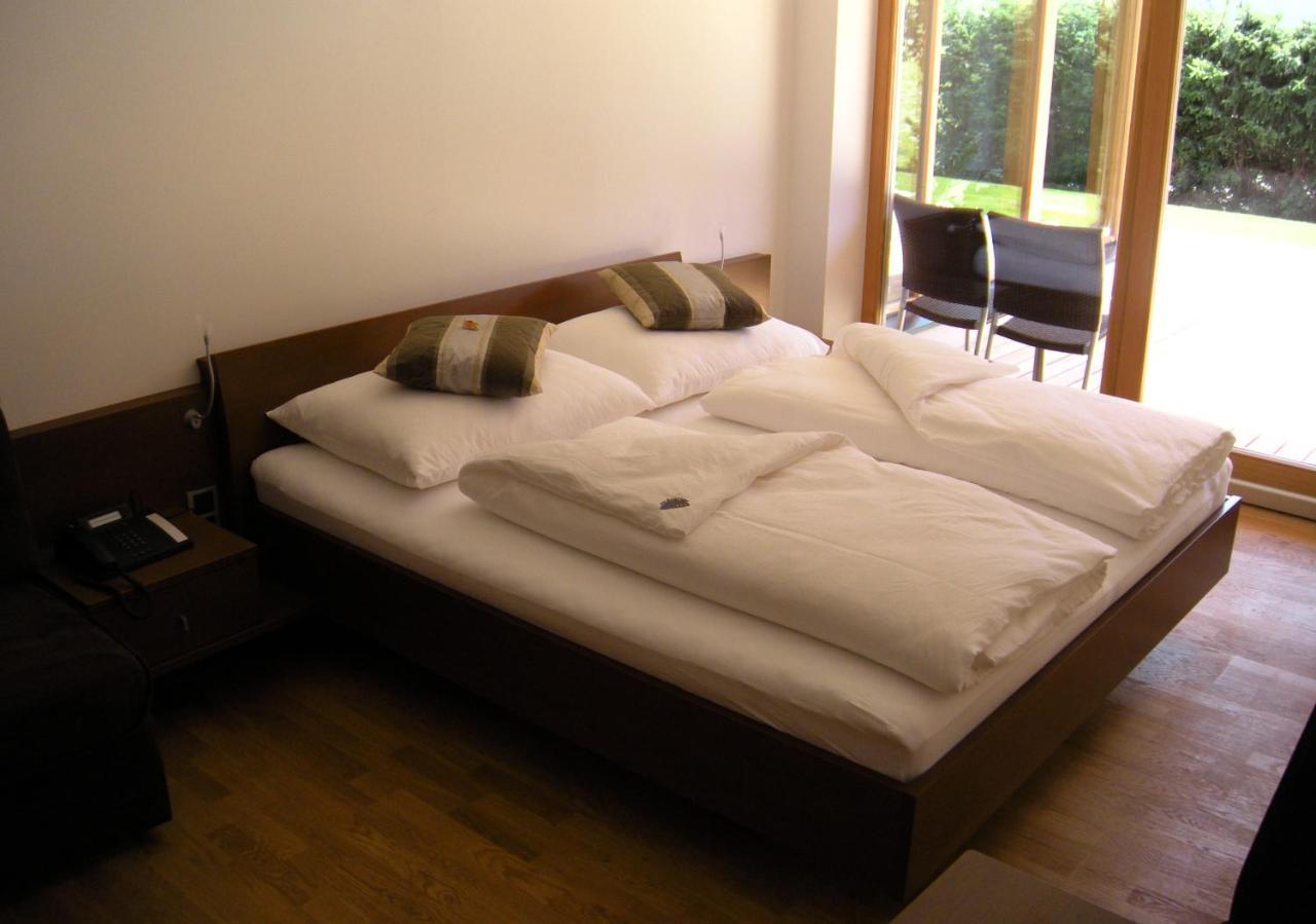 Garni - Hotel Am Burghuegel San Candido Extérieur photo